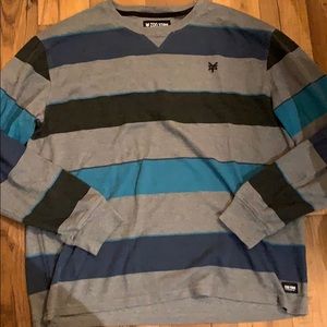 Zoo York sweater shit